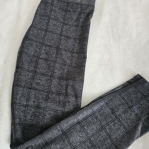 Vuori Charcoal Checkered Grey Leggings